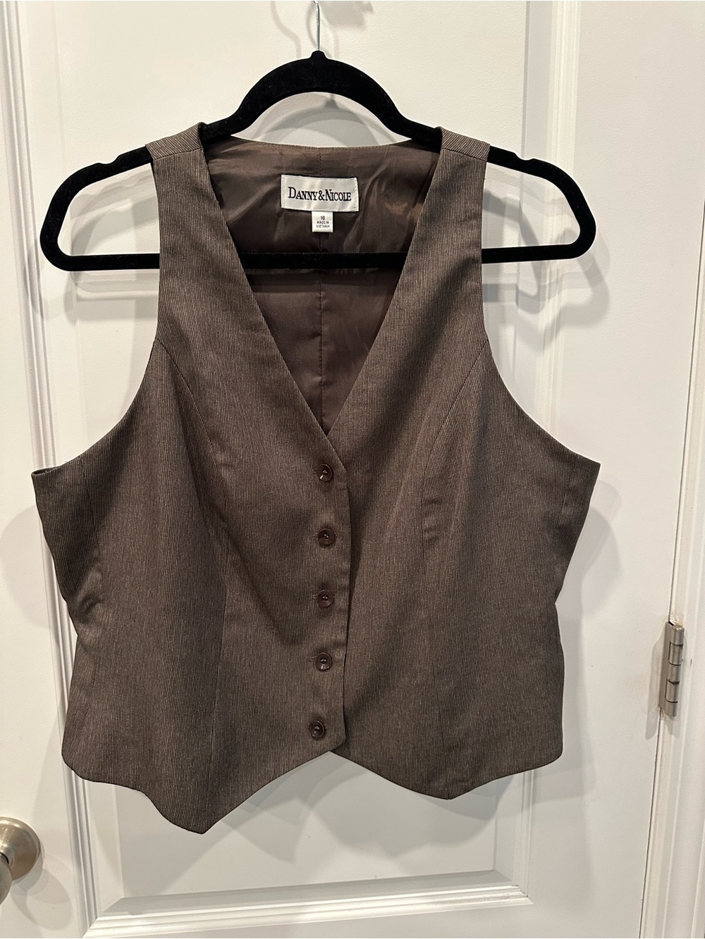 Danny & Nicole Brown Buttoned V-Neck Women's Vest
